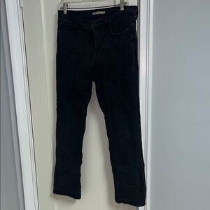 Classic Black Levi’s Women's Jeans Shaping Straight Cut